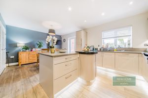 Photo 16- click for photo gallery